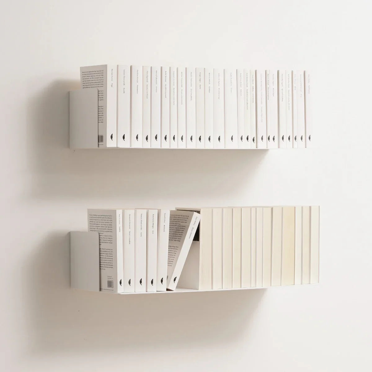 Estantería de pared metálica Bergamo – repisa flotante para libros-4